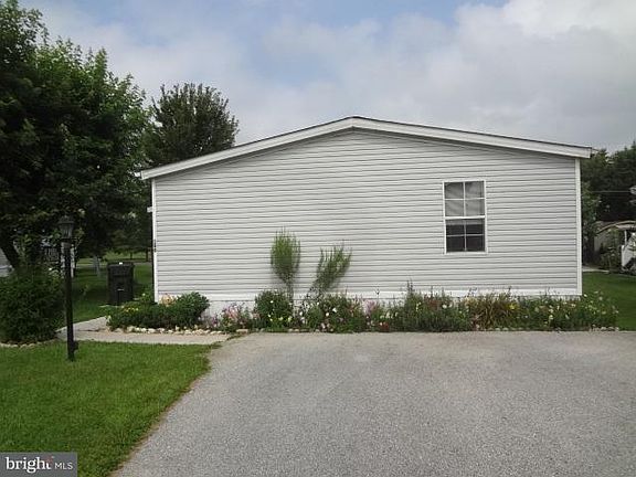 2nd image of 100 Sherrill Dr