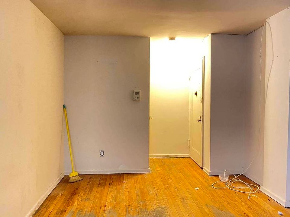1st image of 143-06 Barclay Ave #C1