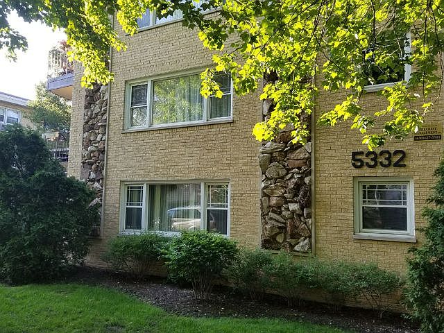 1st image of 5332 W Windsor Ave APT 2D