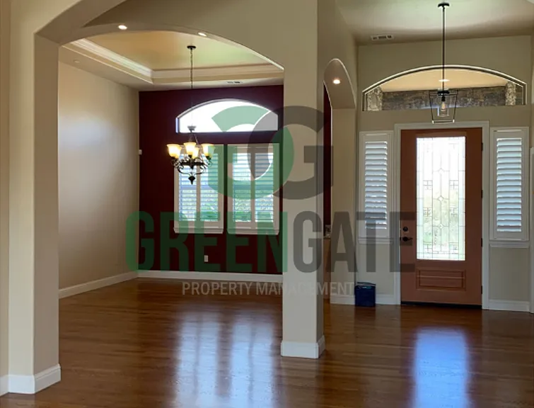 11164 Carrolton Rd — Photo 9