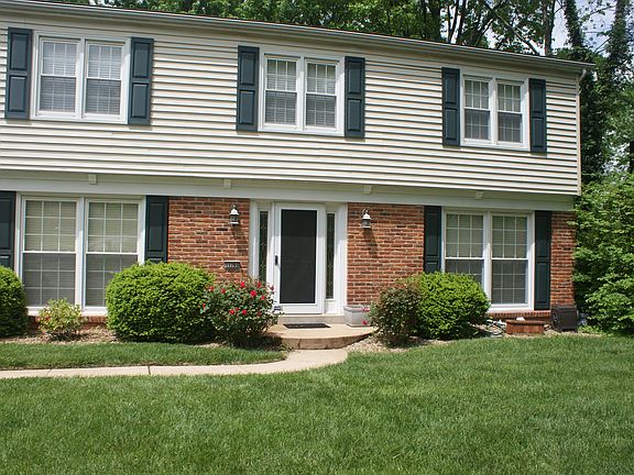 3rd image of 11765 Frontier Dr
