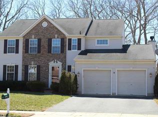7 Clover Hill Cir, Egg Harbor Township, NJ 08234