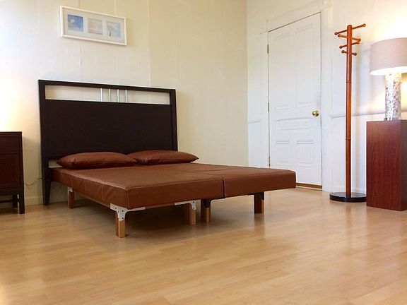3rd image of 850 6th Ave APT A