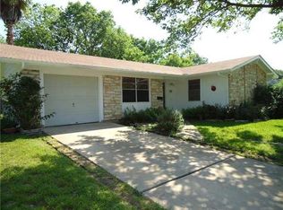 810 Sussex Dr, Austin, TX 78745