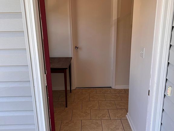 3rd image of 2716 S 17th St APT C