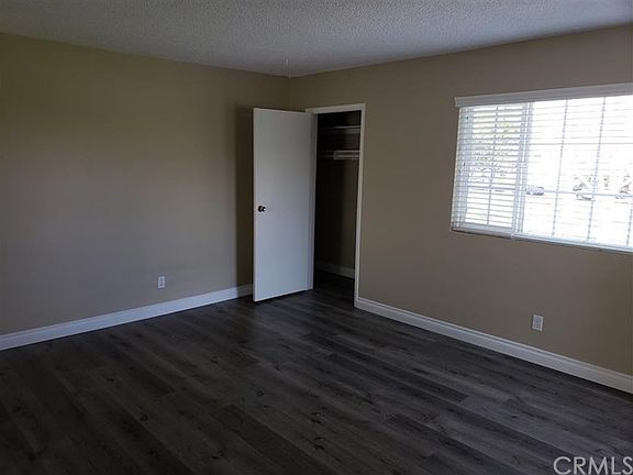 2nd image of 159 13th St APT B
