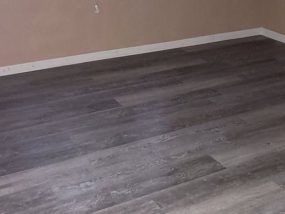 4th image of 519 N Fresno St APT 4
