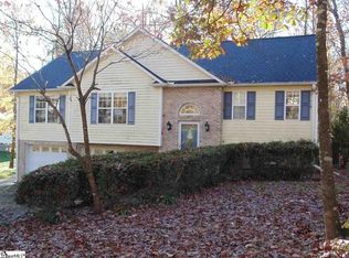 2 Starview Rd, Travelers Rest, SC 29690