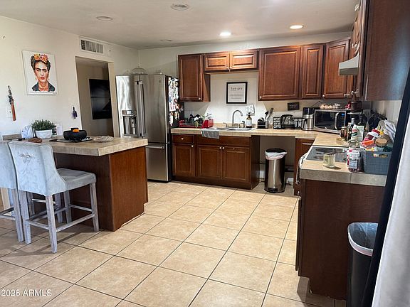 3rd image of 4820 N 73RD Avenue