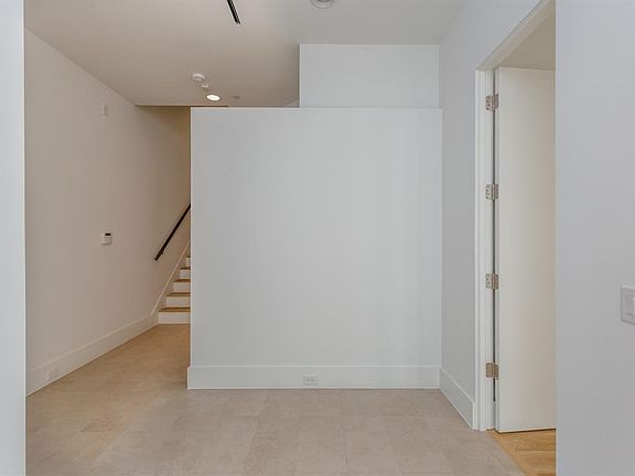 3rd image of 1434 Lake Pointe Pkwy
