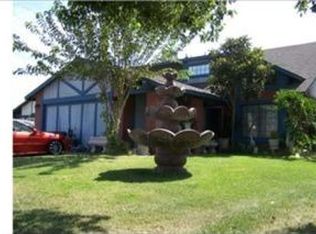7881 Pinyon Ave, Fontana, CA 92336