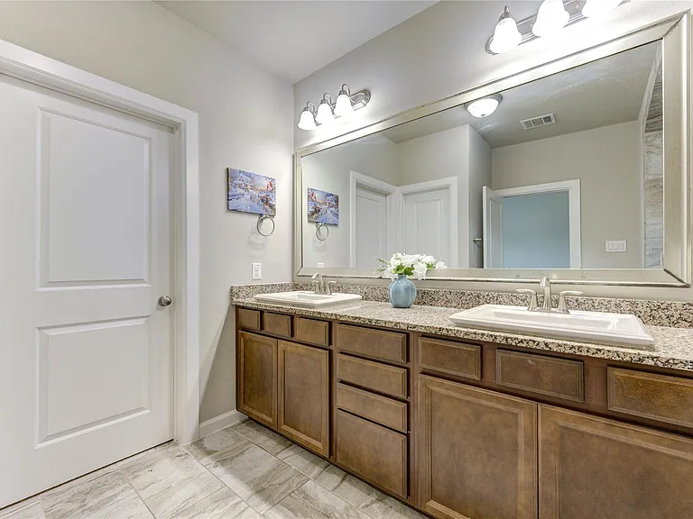6011 Dark Kite Trl — Photo 21