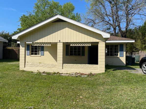9 Briarcliff Dr