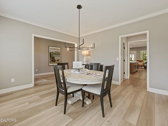 4th image of 8596 Yellow Aster Rd
