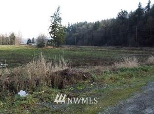 13505 Pioneer Way E, Puyallup, WA 98372