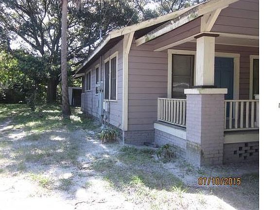 5th image of 8111 N 10th St