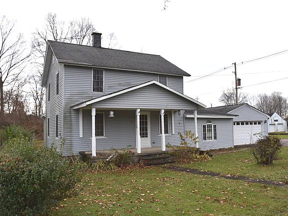 2nd image of 425 Grant St