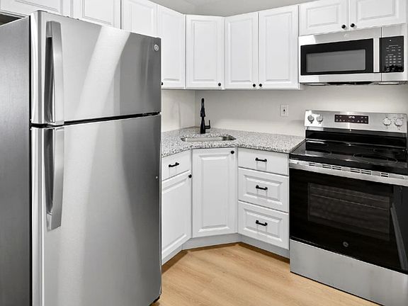 4th image of 13 Sligo St Unit 1