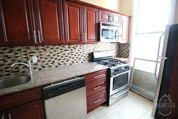 Rented by Blue Egg Realty Corp | media 30