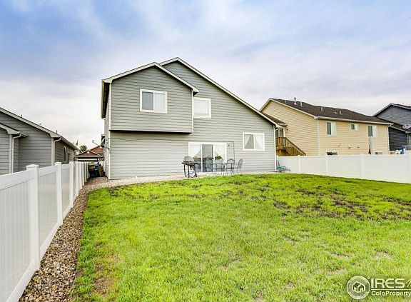 3rd image of 2650 Thoreau Dr