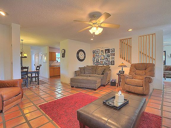4th image of 1821 Leonora Dr NW