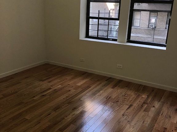 5th image of 44 Bennett Ave APT 1B