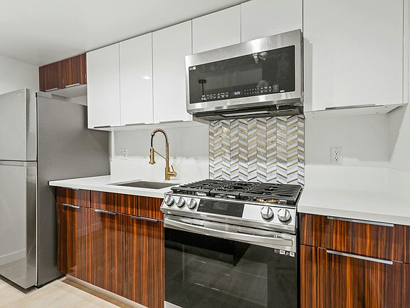 4th image of 410 Lucas Ave #G