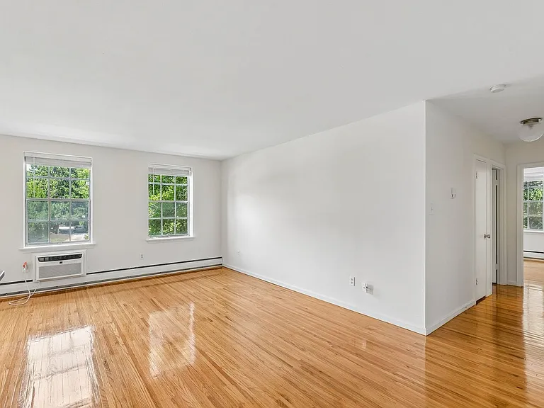 101 Mill Creek — Photo 23