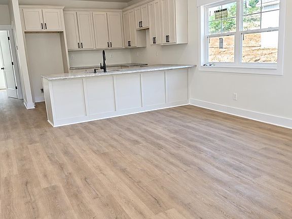 2nd image of 76 Blake Dr