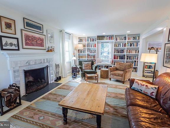 4th image of 7806 Worthing Ct