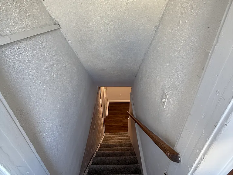 Access to lower level.