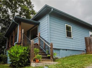 26 Huntington St, Asheville, NC 28801