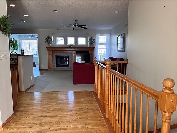 2nd image of 850 Wolf Creek Dr
