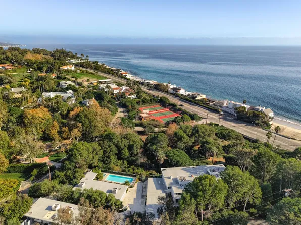 Malibu Surf Club Residences, 6453 Sycamore Meadows Dr #C39393f45, Malibu, CA 90265