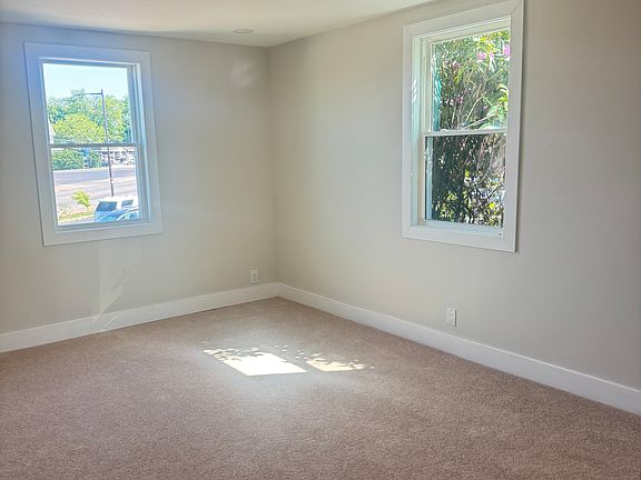 4th image of 1324 E Duval St Floor 2