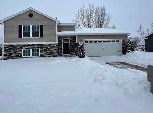 9787 Platinum Pointe, Zeeland, MI 49464