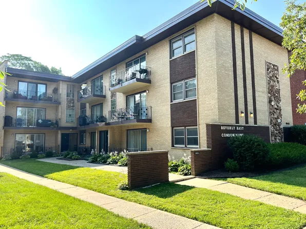 10425 S Hale Ave APT 3A, Chicago, IL 60643