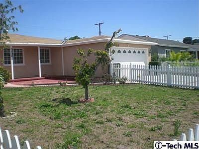 3rd image of 8808 Moonbeam Ave