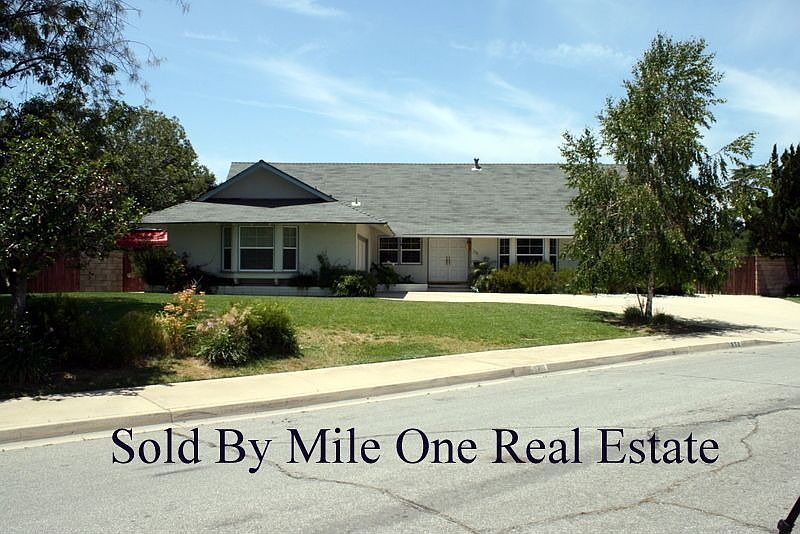 1st image of 972 Marymount Ln
