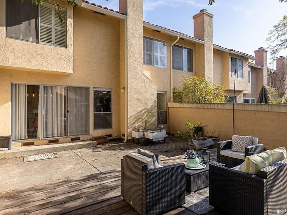 3rd image of 2333 Royal Ann Dr