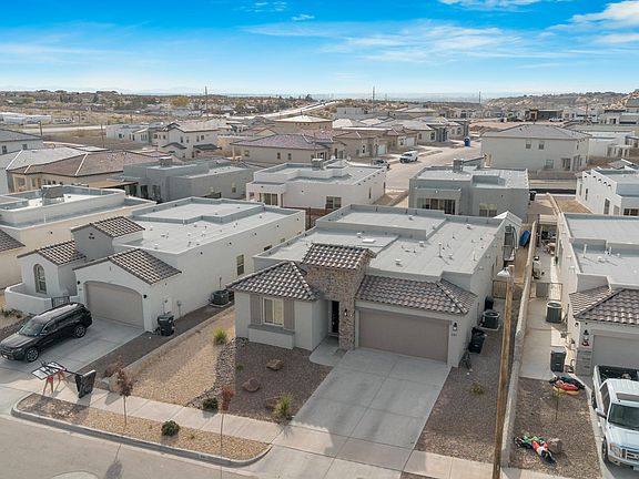 3rd image of 241 Emerald Sun Dr