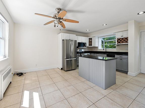 5th image of 1321 Gillespie Avenue