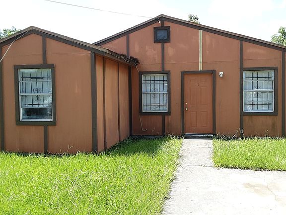 2nd image of 2222 W. 2nd St. #Unit 2