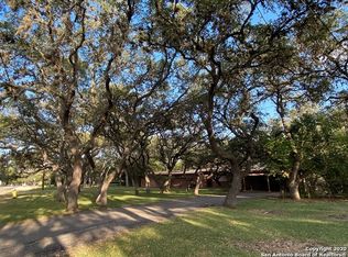 124 Sunway Dr, Hollywood Park, TX 78232