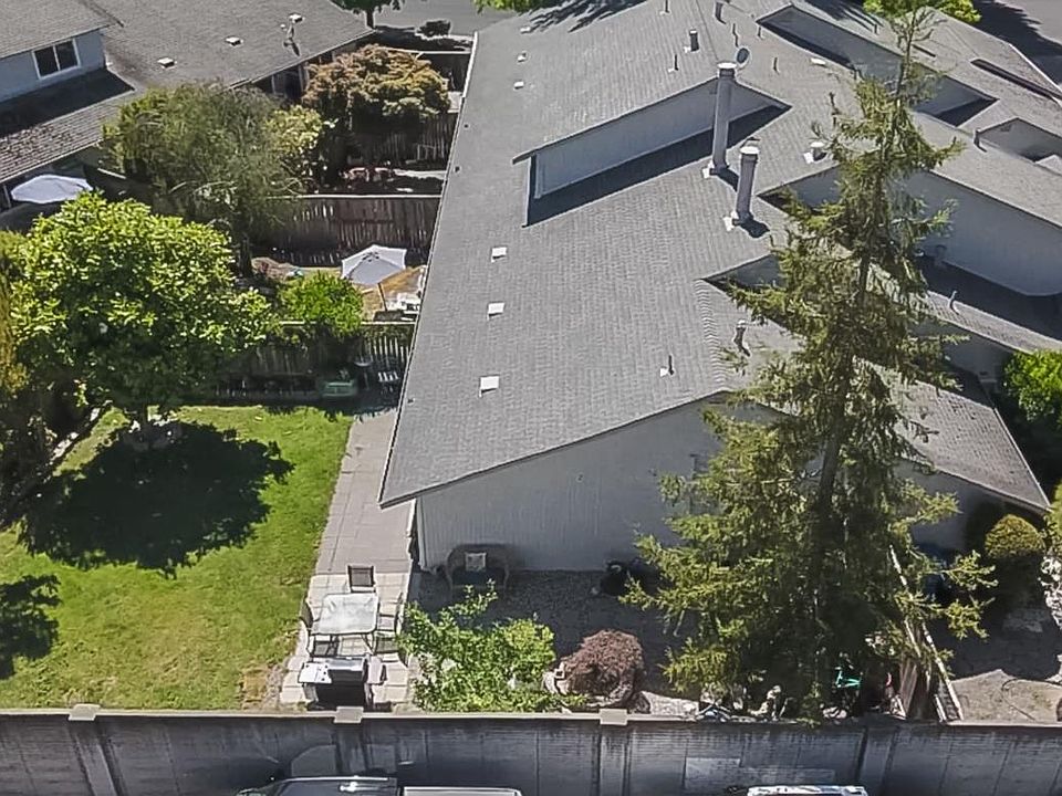 1st image of 7078 Avenida Cala