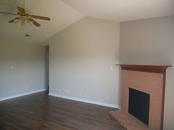 4th image of 6192 Magnolia Lakes Dr