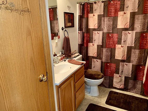 5th image of 2142 Castlewood Dr