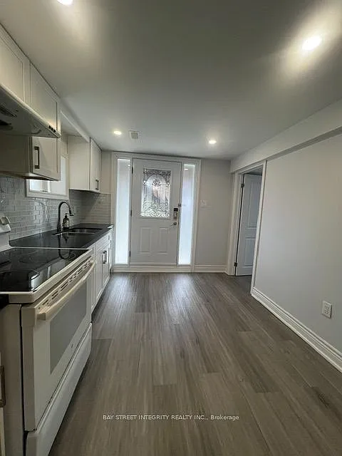 2 bed, $1,800 — Photo 3