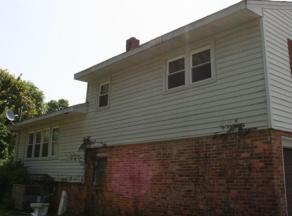2nd image of 126 Marlboro Dr