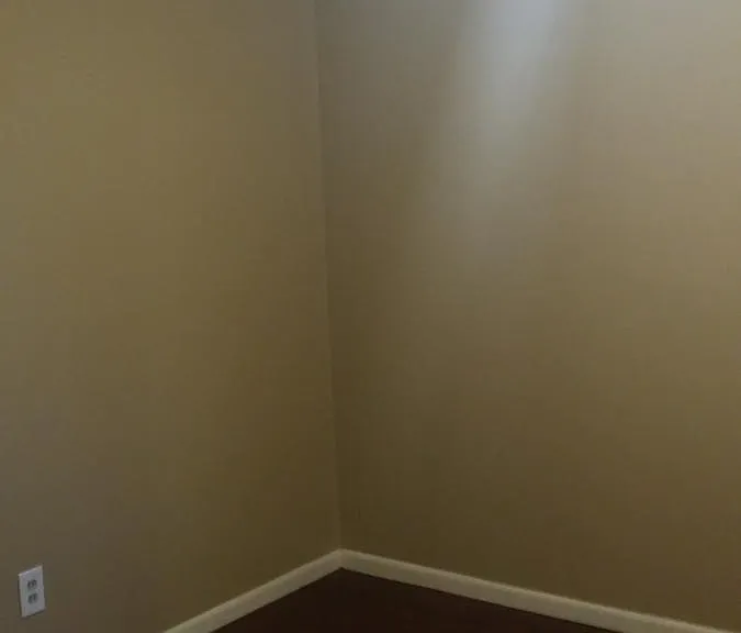 505 Hughes Dr — Photo 9